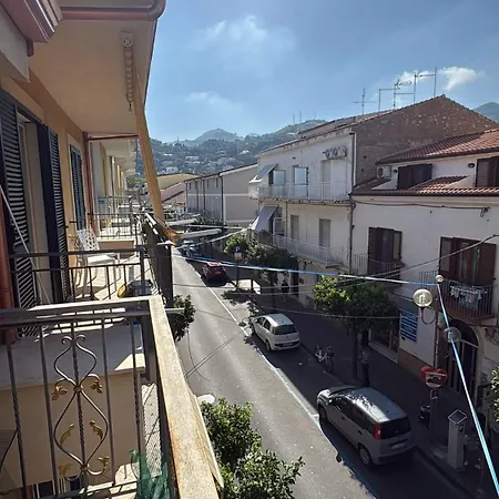 Appartamento Amantea Apartment *